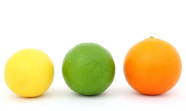 Nimbu Ras Ke Fayde - Lemon Juice Benefits