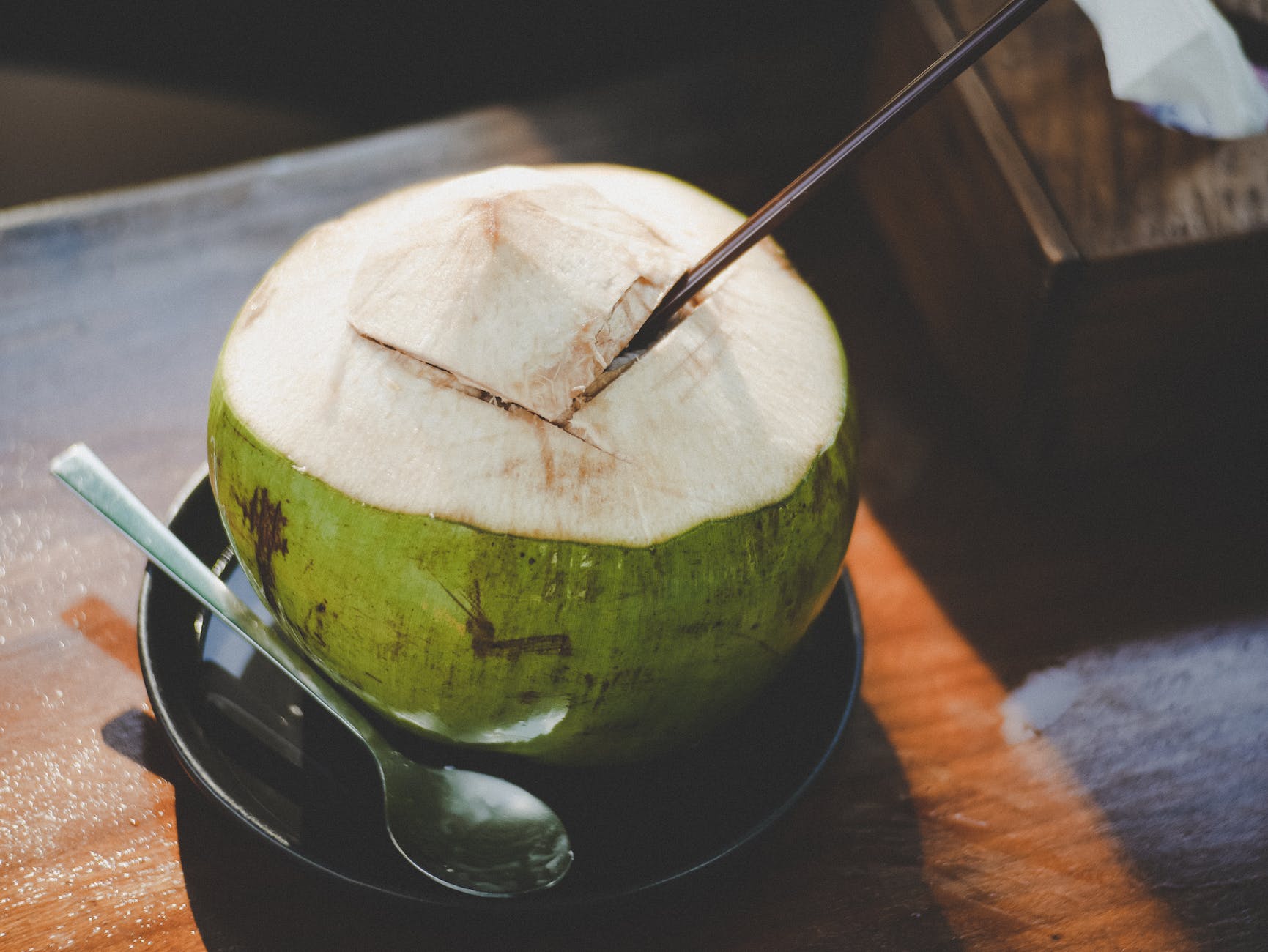 coconut नारियल पानी की तासीर ठंडी या गरम