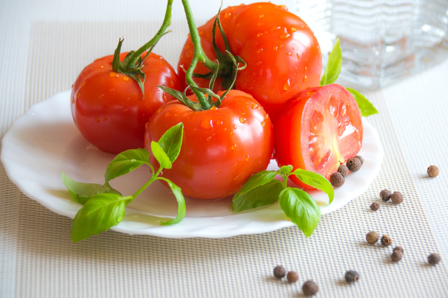tomato 1 दिन में कितने टमाटर खाने चाहिए